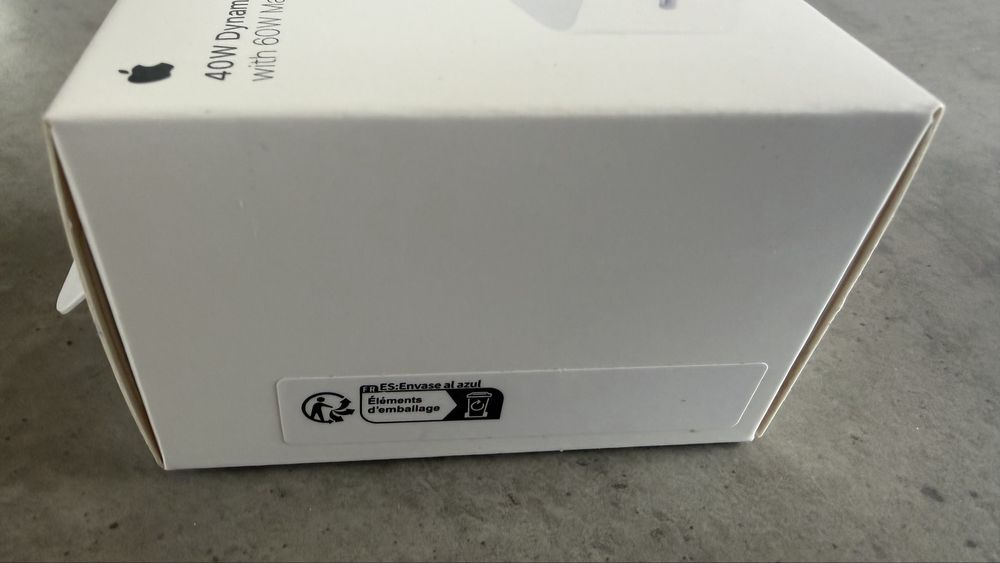 Incarcator Apple 40w adaptive max 60w