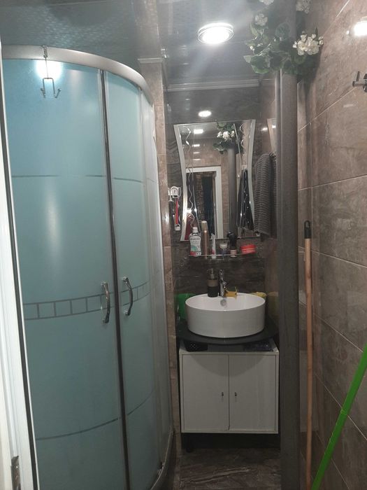 Продавам тухлен апартамент