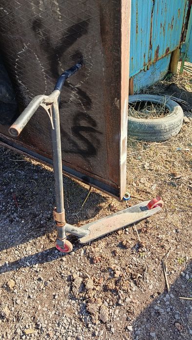 Продам самокат детский