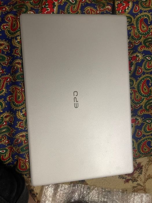 Продам  ноутбук  срочно