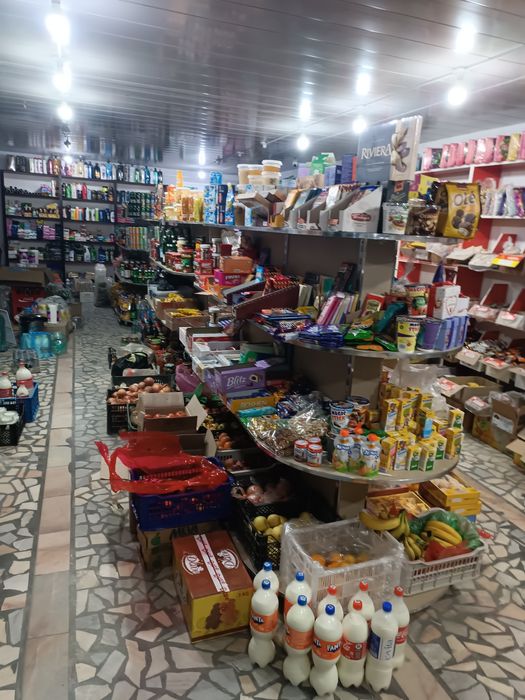 магазинный стилаж