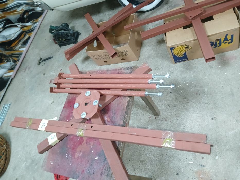 Derulator pentru teava ancalzire pardoseala