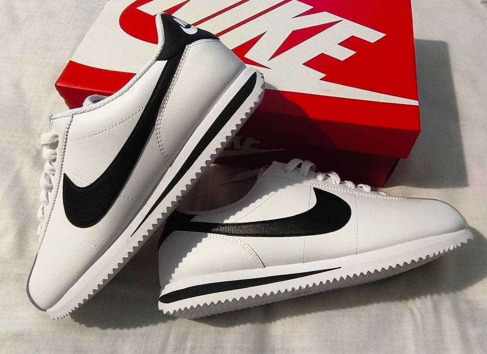 Adidasi Nike Cortez
