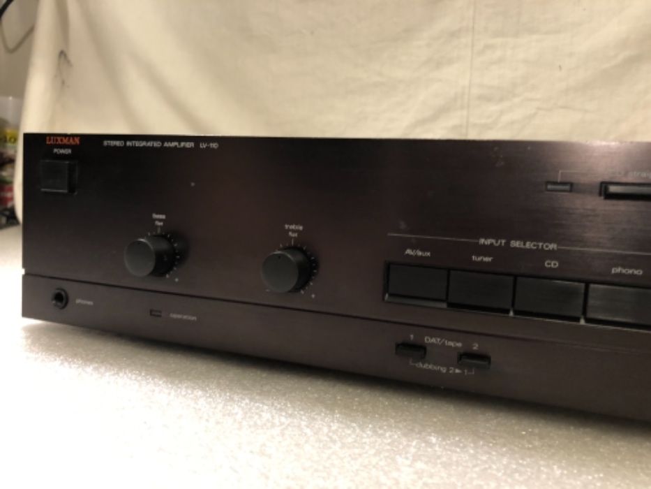 Luxman LV-110 стерео усилвател