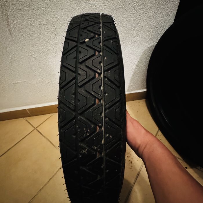 2 anvelope Fulda +janta rezerva biscuite BMW