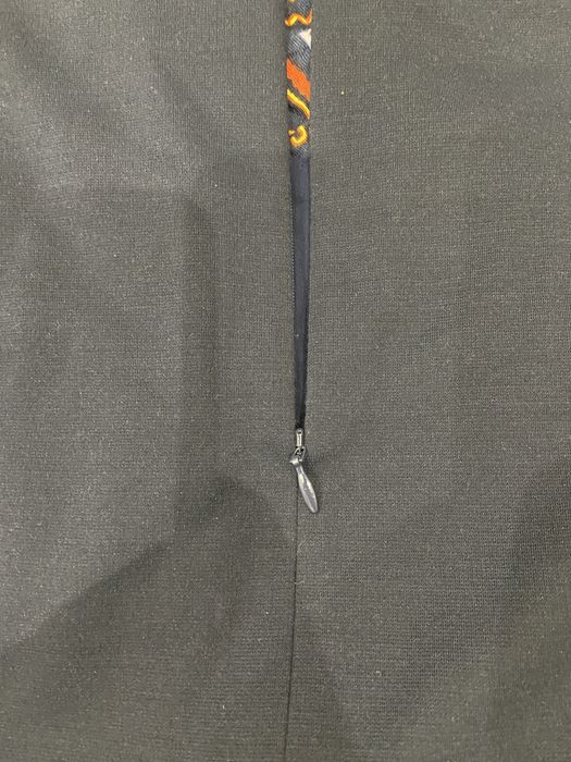 Новое платье оригинал от NAF NAF