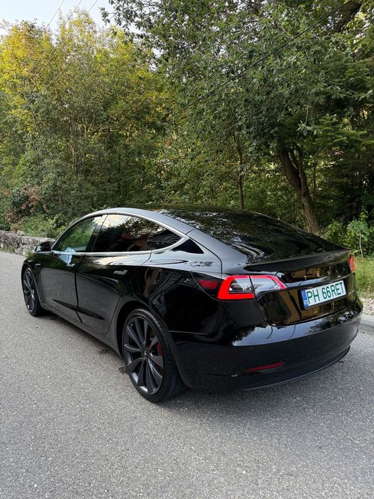 Tesla Model 3 Vand/ Schimb Tesla Model 3 Performance 4x4 513 cp