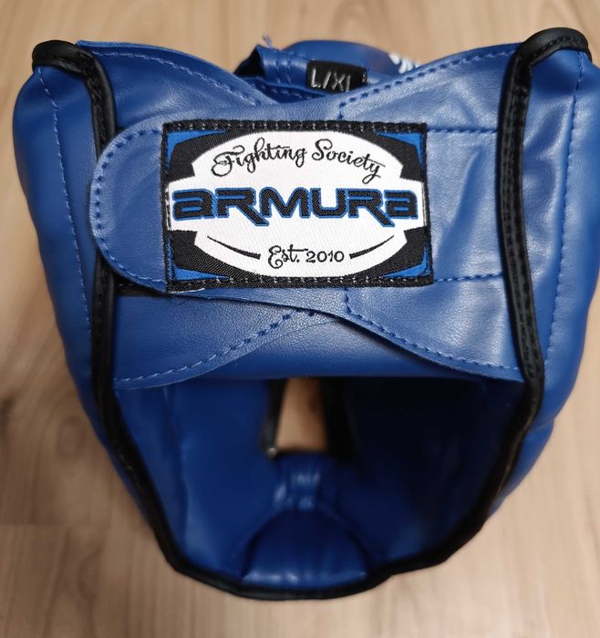 Casca cu grilaj Armura Dominator 2.0