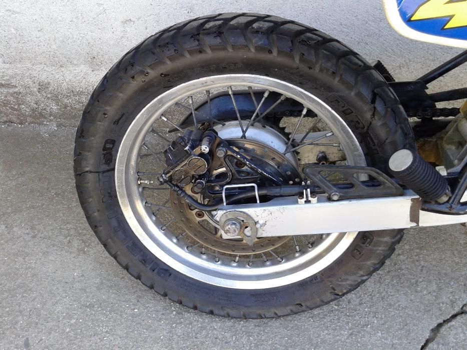 2 броя Сузуки Др 650 р Suzuki DR 650 l продават се само на части