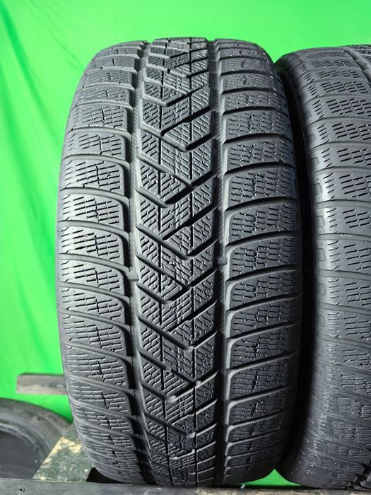 255/40R21 Pirelli 2022 6,5mm stare foarte buna