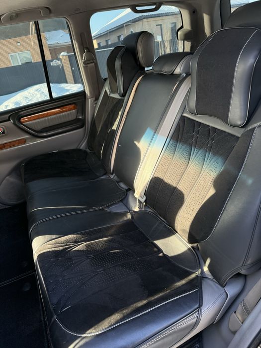 Продам чехлы на авто Универсальные