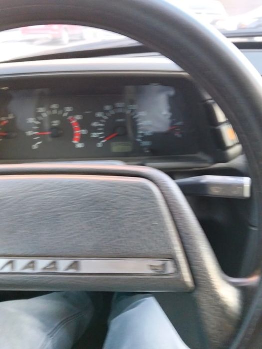 Автомобиль на продажу