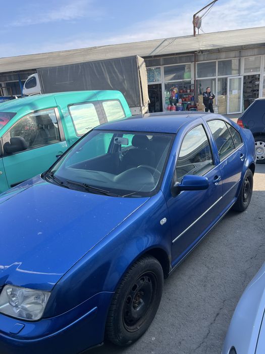 VW bora 1,6  clasic