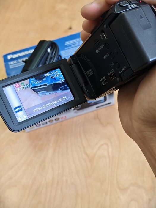 Panasonic HDC-SD80 камера