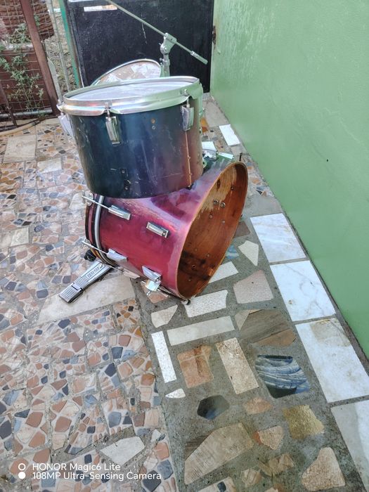 Барабани  за забавление