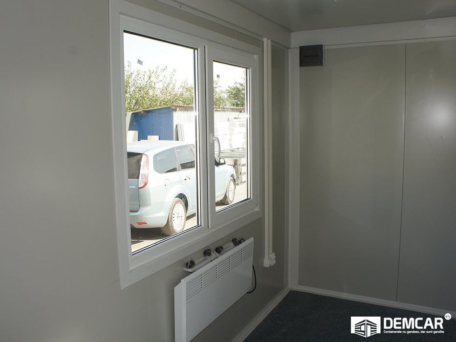 Containere tip birou 8x4m