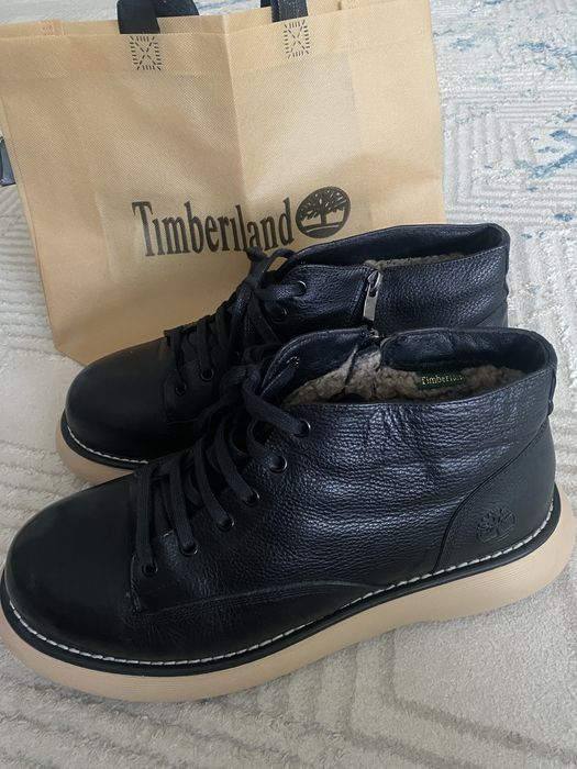 Timberland зимние ботинки (черн) (42-43) не ношенные не подошел размер