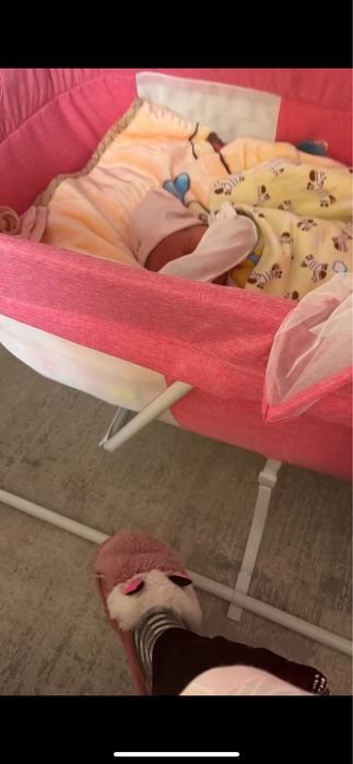 Продам манеж почти новый 20000 тг