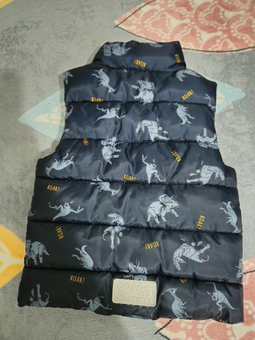 Vestă baiat marime 98