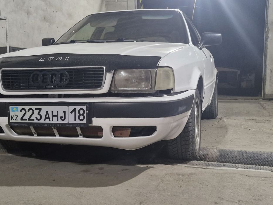 Продам ауди 80 б4