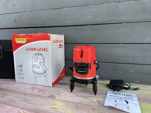 Продам лазерный уровень