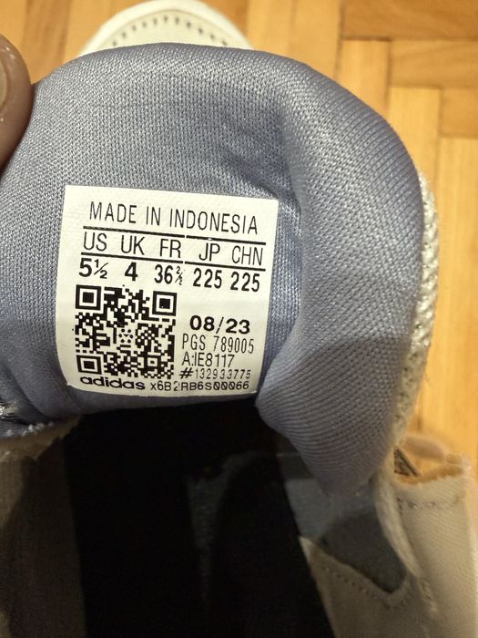 Маратонки Adidas