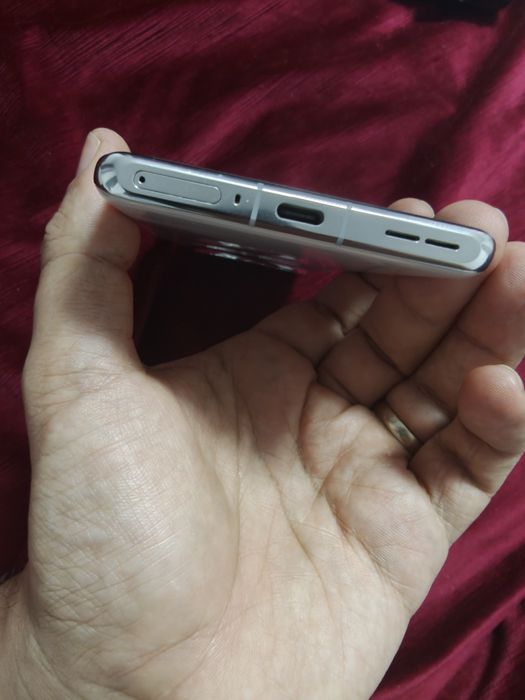 OnePlus 12 White - 24GB RAM / 1TB - Soft Global  Impecabil + Accesorii