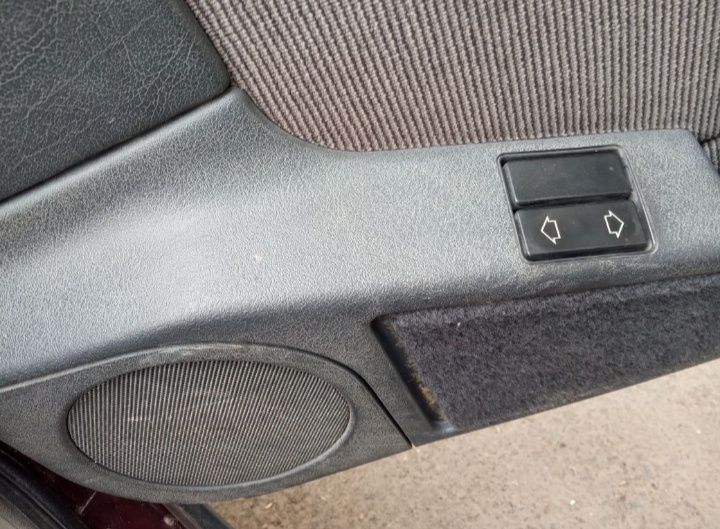 Продам а/м Пежо 405