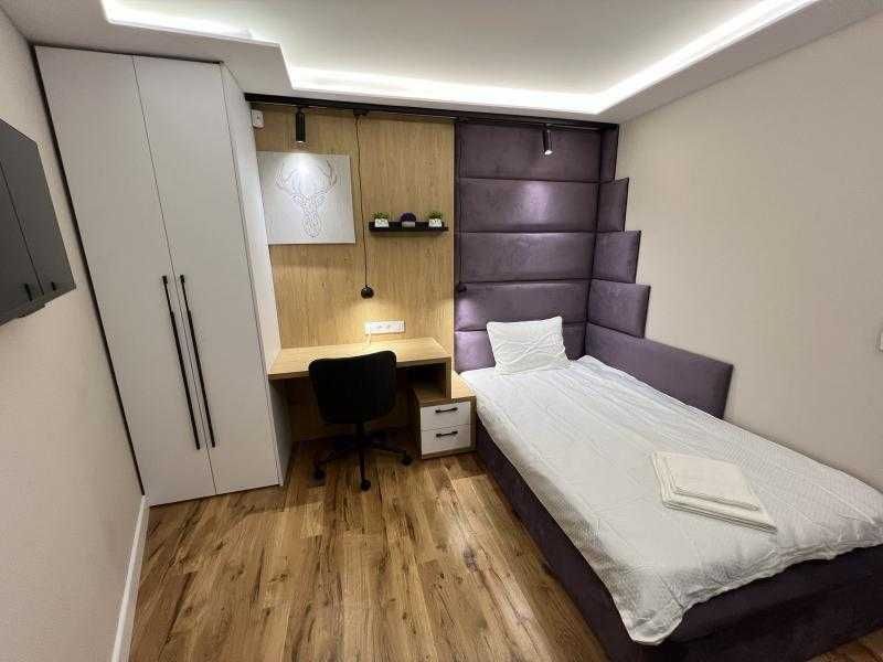 Mногостаен луксозно обзаведен апартамент в центъра на града