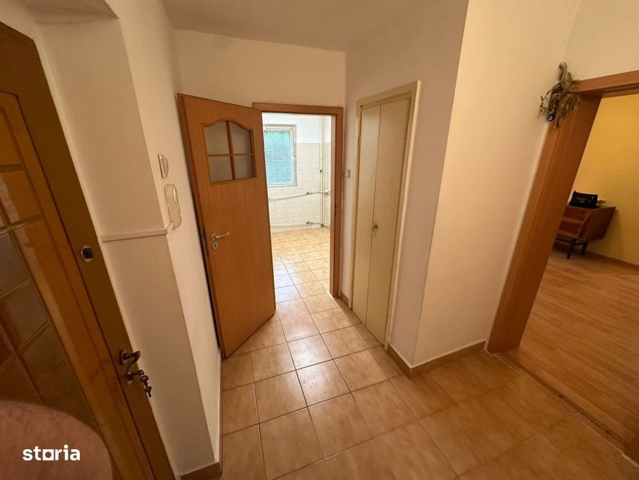 Apartament 2 camere semidecomandat, 47 mp, Etaj 2/4, Nord Ploiesti