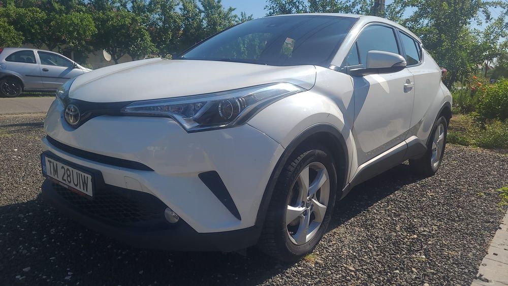 Toyota C-HR 1.2 Benzină 116 Cp 2019