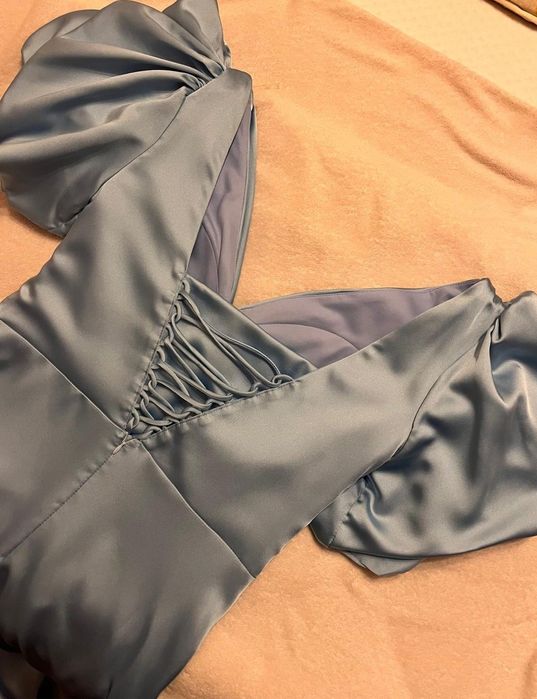 Vand rochie ocazie marca Jivago ,mar.46