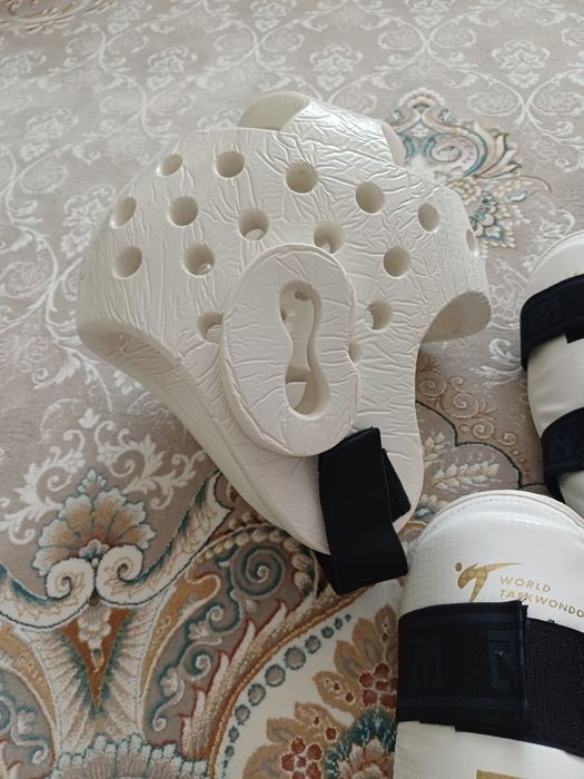 Продам кимоно размер 140