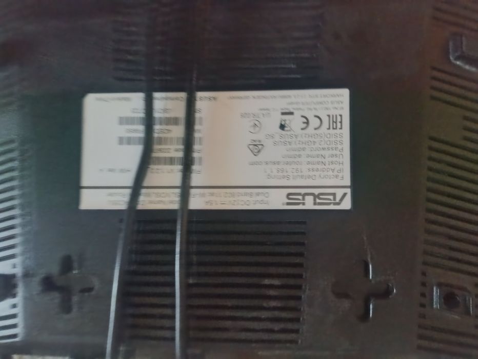 Роутер Asus dsl -AC55U