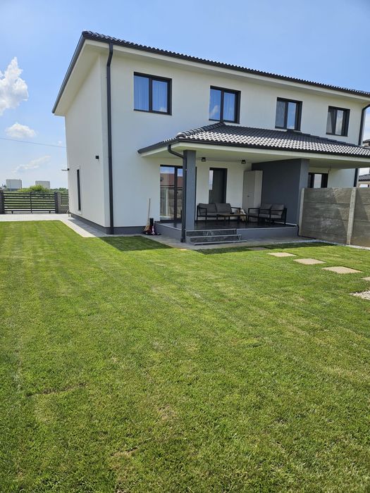 Duplex cu toate utilitatile / mobilat si utilat