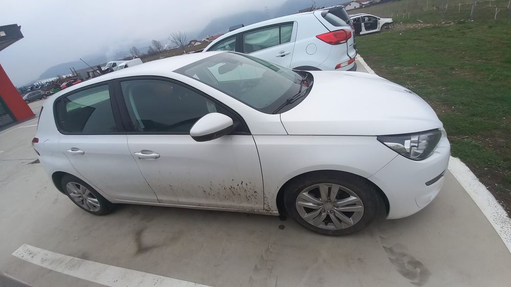 Dezmembram Peugeot 308 1.6 BlueHDI BHZ BH01
