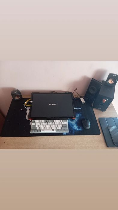 Laptop Asus Vivobook go 15 de vânzare