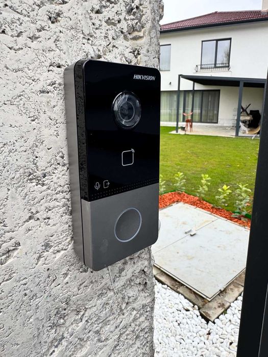 Доставка и монтаж на Видеонаблюдение HikVision