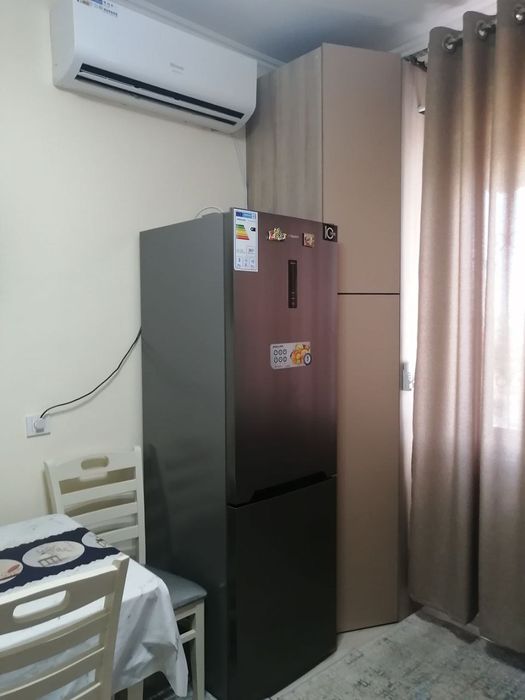 Продам квартиру (своя 2 х комнатная)