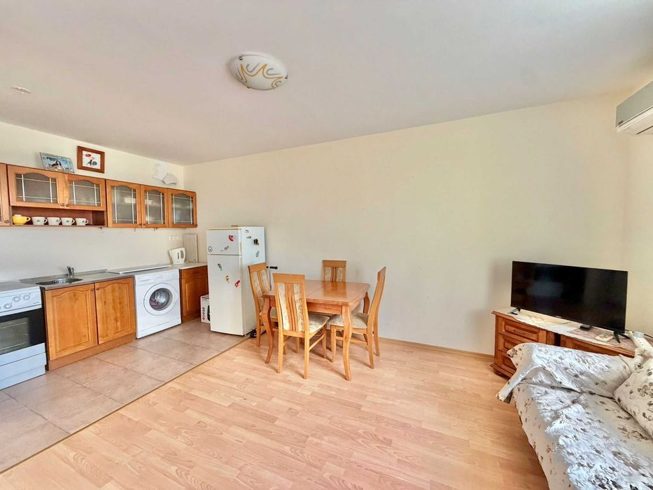 Продава се Двустаен апартамент в к.к. Слънчев бряг - 56 кв.м за 656 €/кв.м - Снимка #4