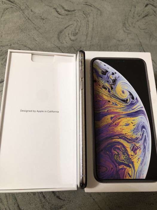 Продам айфон хс макс iphone xs max