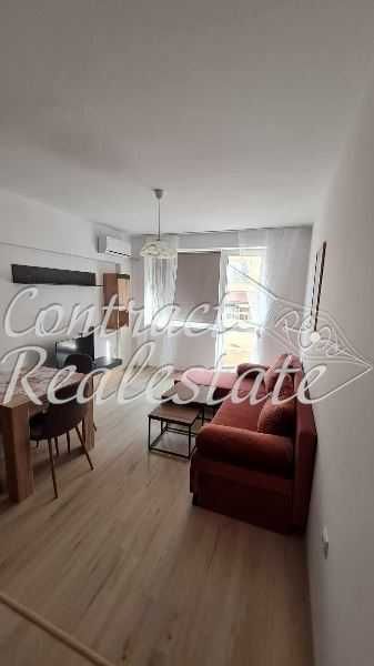 Страхотен Двустаен Обзаведен - Възраждане !