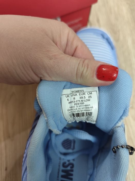 Vand pantofi sport, K-Swiss. Mai multe marimi disponibile .