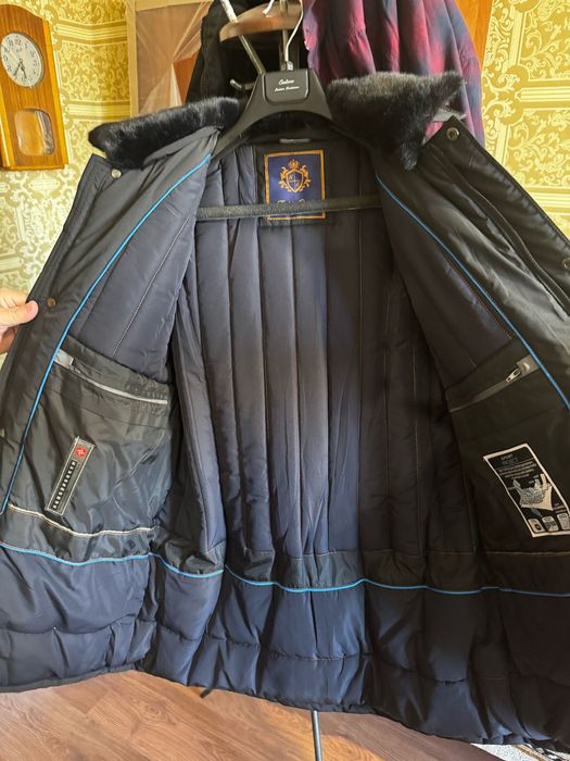 Продам зимнюю куртку