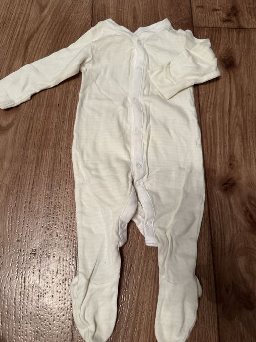 Продам детские вещи для девочки