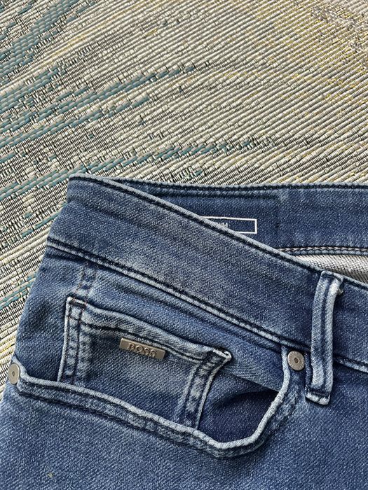 Hugo Boss : Knit Denim - 31 размер / Оригинал