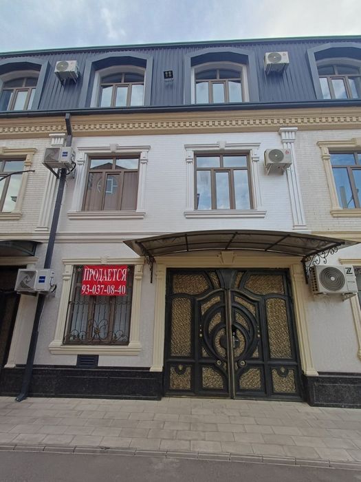 Voyenniy gospital ro‘parasida  uchastka sotiladi!!!