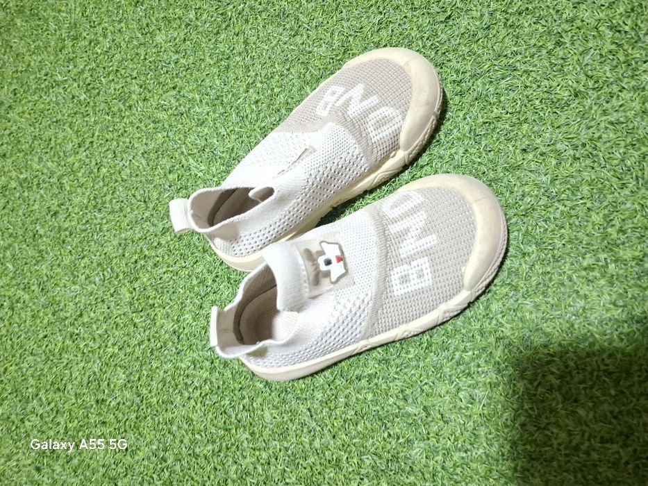 Makasina 27 razmer  unisex ariginal
