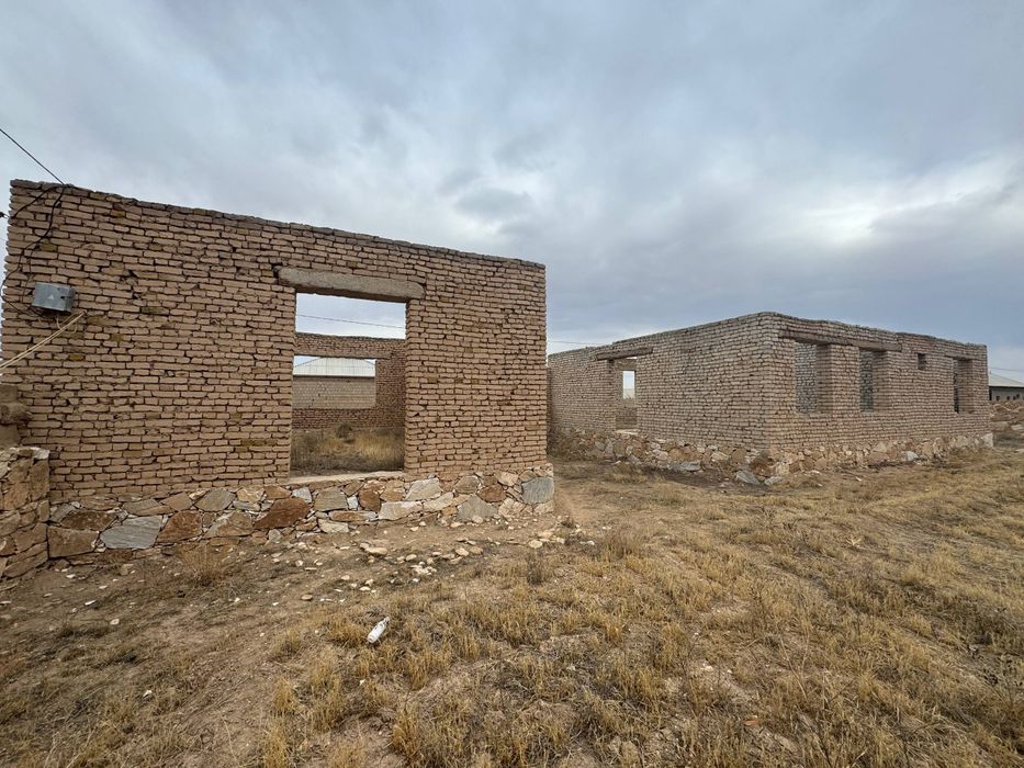 (NUROTA) Orzuingizdagi  uy uchun ajoyib YER UCHASTKASI