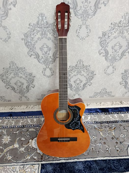 Gitara (Classic)